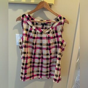 Pretty plaid Talbots top